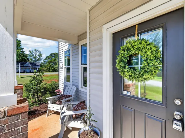 21 Longbow Dr, Middlesex, NC 27557
