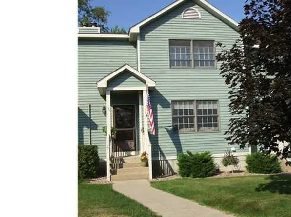 1006 Canterbury Ln, Colchester, CT 06415