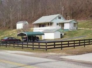 991 Old 773 Rd, Hitchins, KY 41146