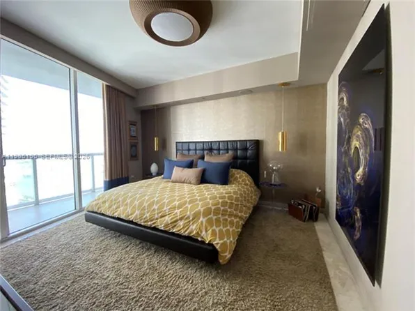 495 Brickell Ave, Miami, FL