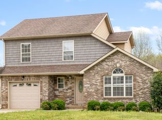 1024 Ishee Dr, Clarksville, TN 37042