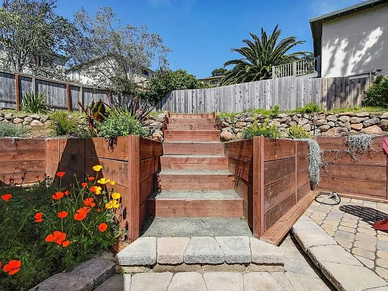 363 Bancroft Way — Photo 4