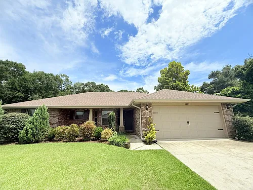 5227 English Oak Dr Photo 1 5227 English Oak Dr Photo 1