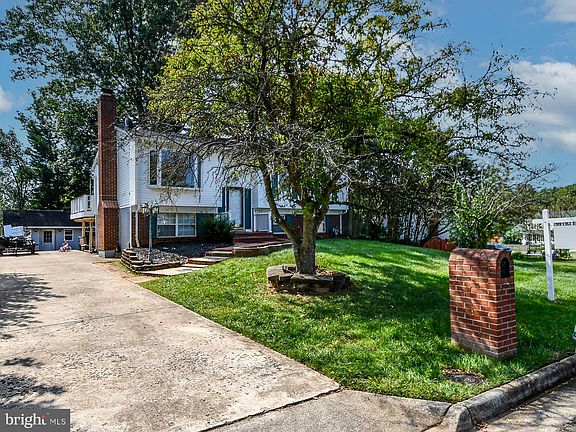 2nd image of 5707 Sailstone Ln