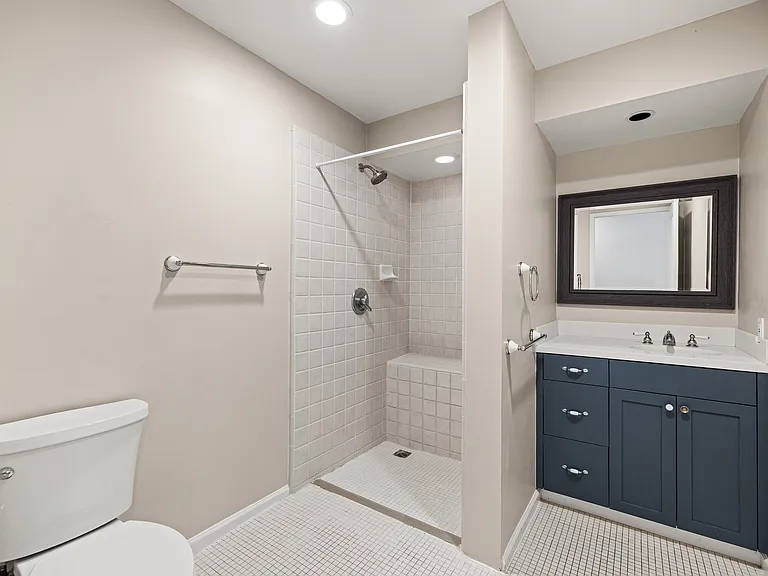 3434 Hidden Creek Ave — Photo 10