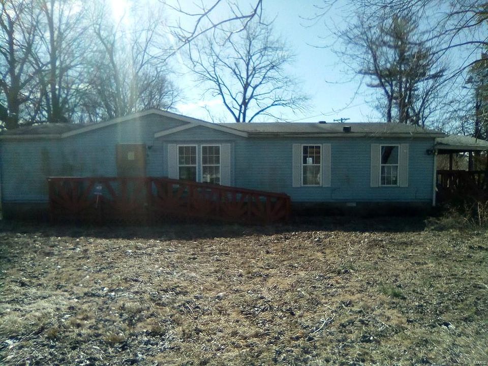 1st image of 4 Elvira Dr