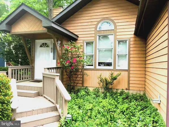 13 Duxbury Rd, Ocean Pines, MD 21811