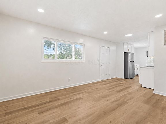 5th image of 2986 Baker Hill Rd