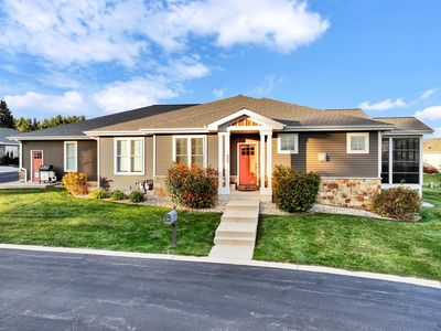 860 Whispering Pines CIRCLE, Lake Mills, WI, 53551