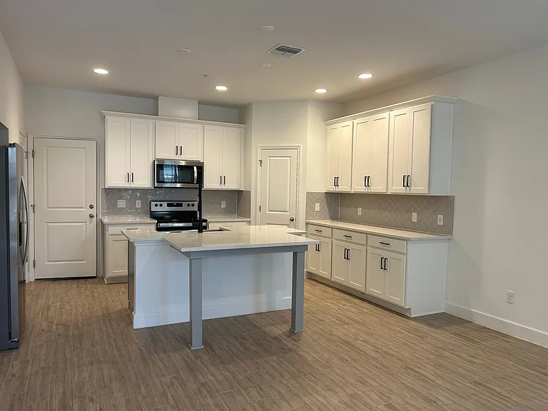 1170 Spotted Sandpiper Loop — Photo 6