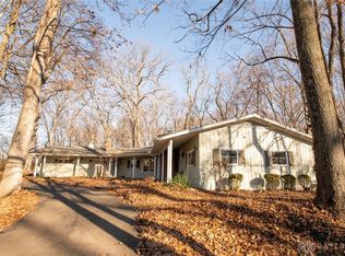 1305 Ridgewood Dr, Troy, OH 45373