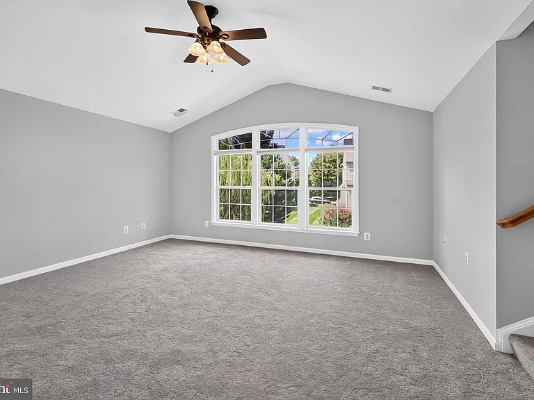 9036 Woodpecker Ct — Photo 53