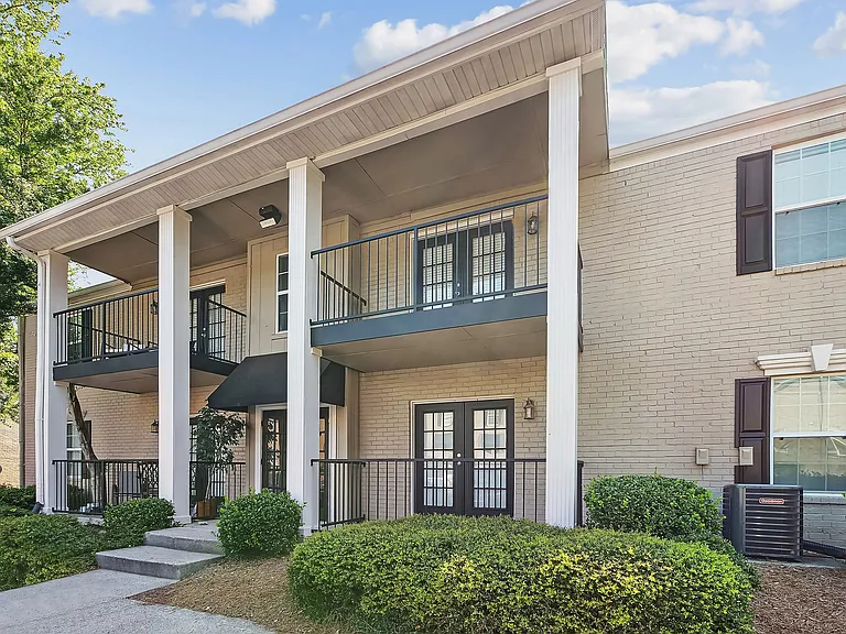 ReNew Dunwoody — Photo 40