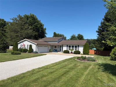 12394 Roberson Rd, Litchfield, IL, 62056