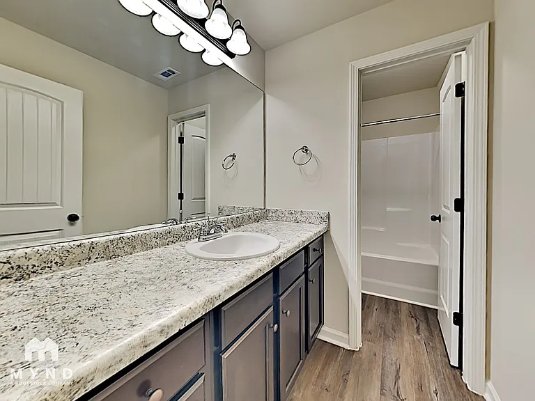 9028 Holder Rd — Photo 22