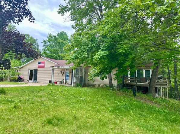 20389 County Road 624, Hillman, MI 49746