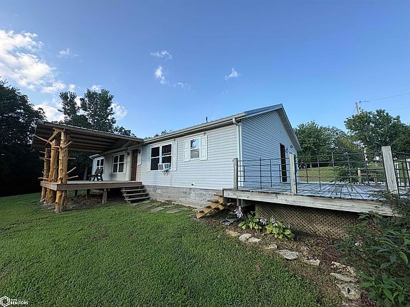 3rd image of 2781 Highway 27