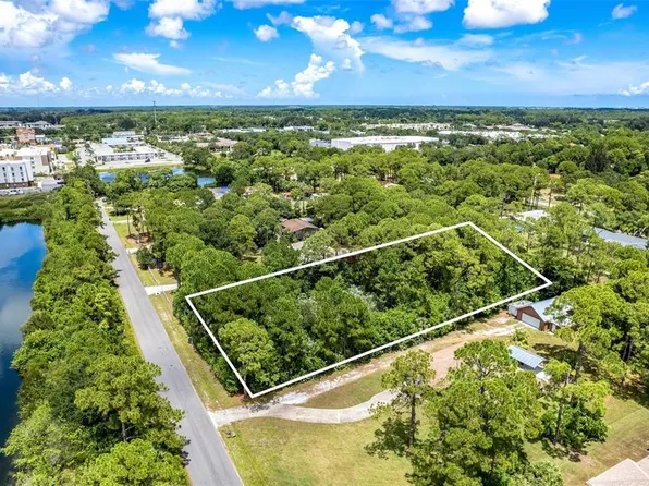 2195 Keystone Ave #16, Melbourne, FL 32904