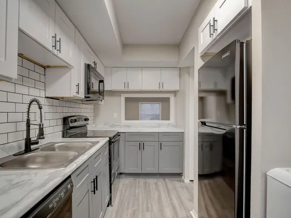 The Grove on 79th, 2000 W 79th St, Indianapolis, IN 46260