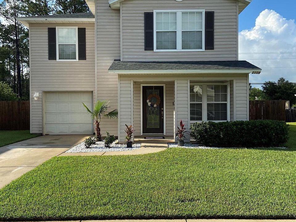 1st image of 2109 Fresco Dr