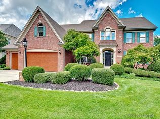 39W214 Washburn Dr, Geneva, IL 60134