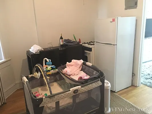 Rented by Living New York | media 37