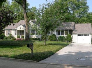 1115 E Nokomis Cir, Knoxville, TN 37919
