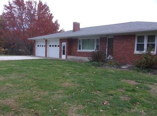 7183 Fairfield Rd, Rushville, IL 62681