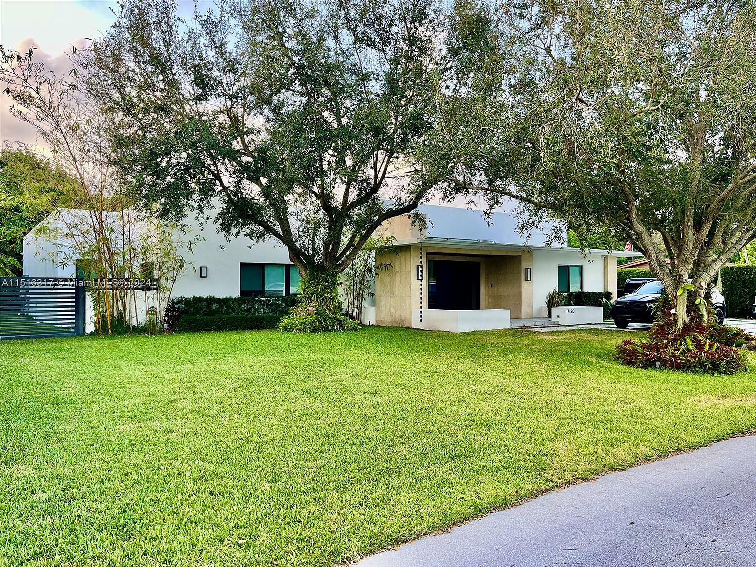 17120 SW 89th Ct, Palmetto Bay, FL 33157 | MLS #A11516317 | Zillow