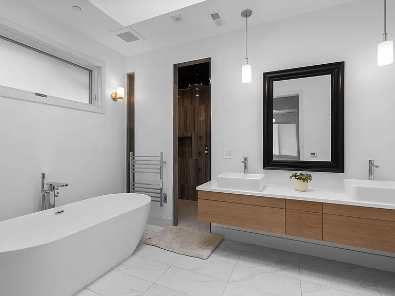 6010 Wilmett Rd — Photo 25
