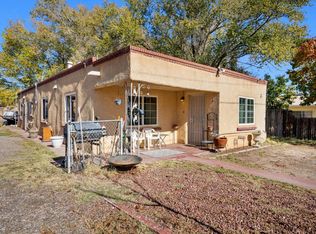 808 Arthur Dr SW, Albuquerque, NM 87105