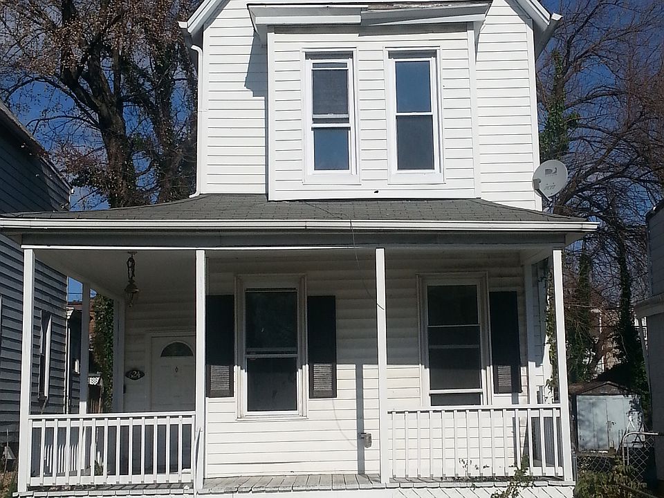 1st image of 624 Dumbarton Ave