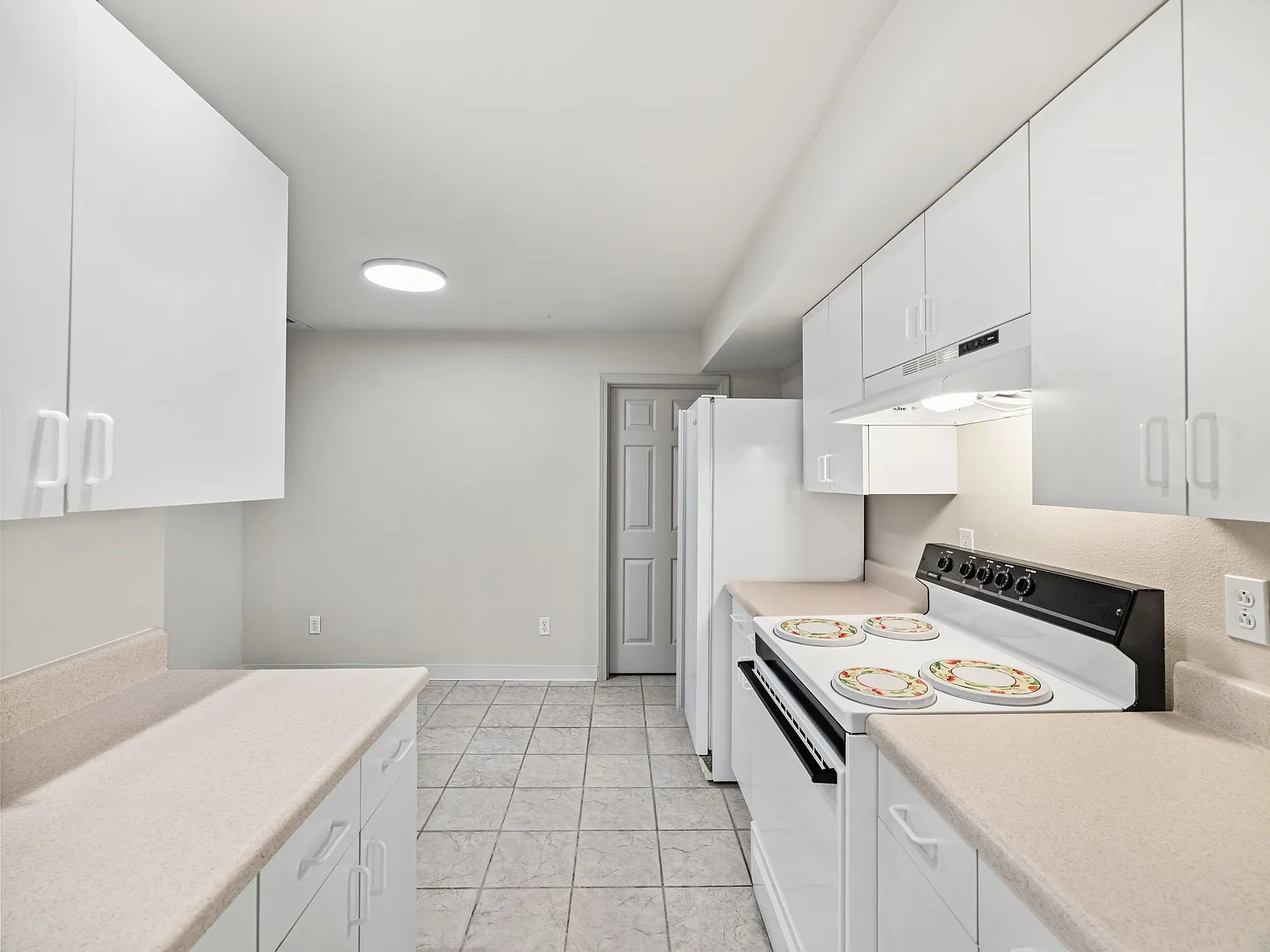 1 bed, 1.0 bath, 900 sqft, $1,750 — Photo 4