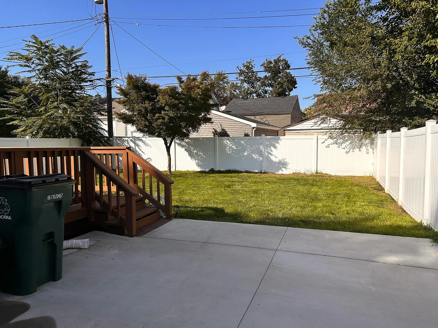 3 bed, 1900 sqft, $2,600 — Photo 3