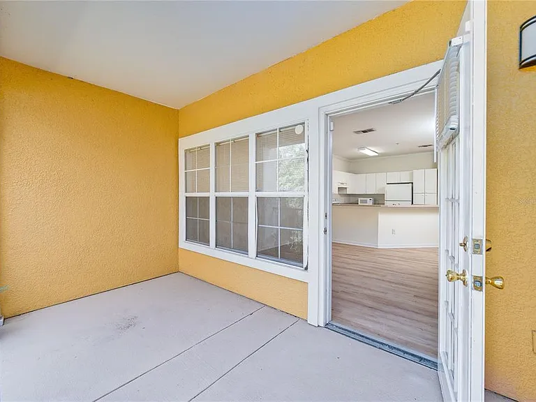 3593 Conroy Rd #424 — Photo 5