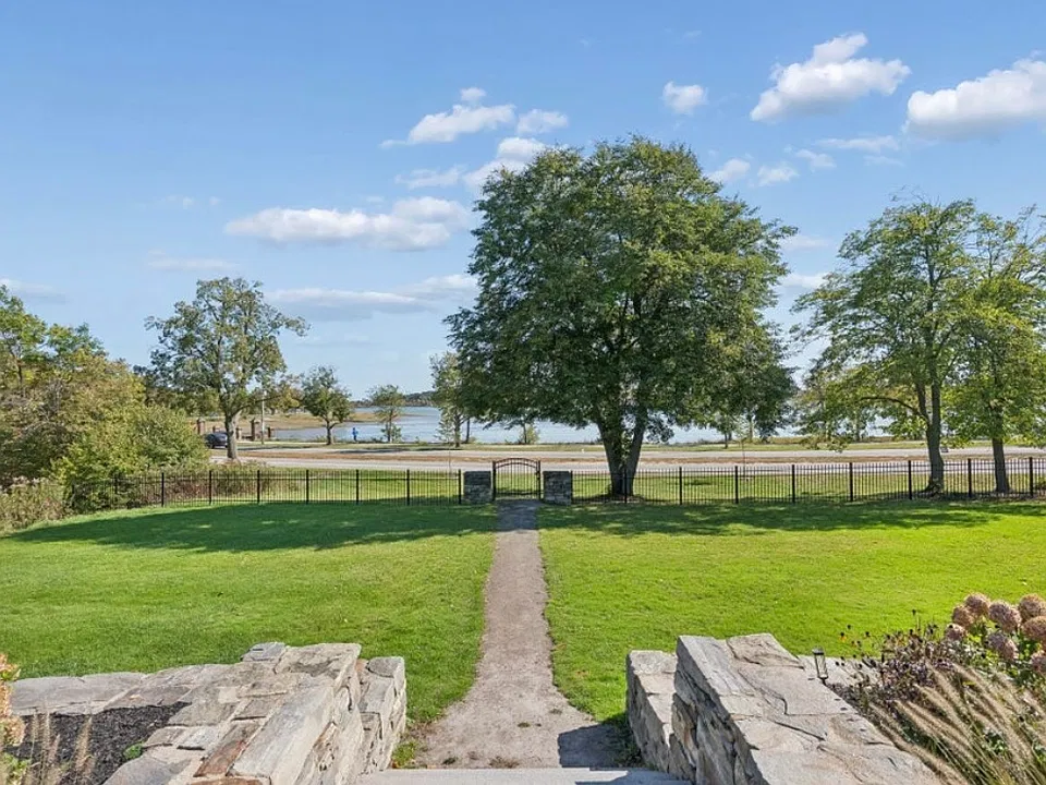 32 Back Cove Estates Rd #32