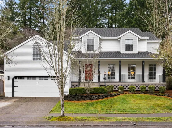 15988 White Oaks Dr, Lake Oswego, OR 97035