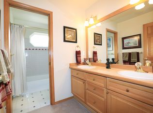 11136 NE 160th Pl, Bothell, WA 98011