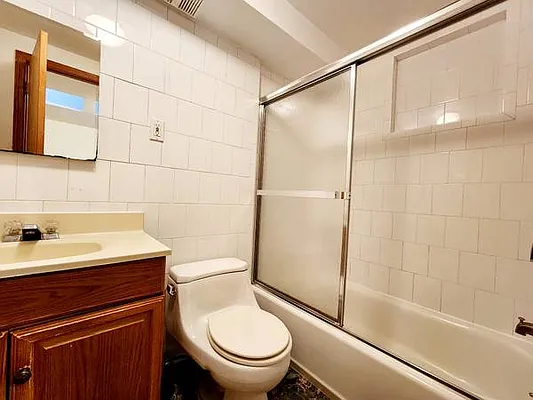 Rented by Brooklyn Property Group LLC | media 18