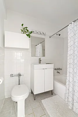 Sold by Compass | media 19