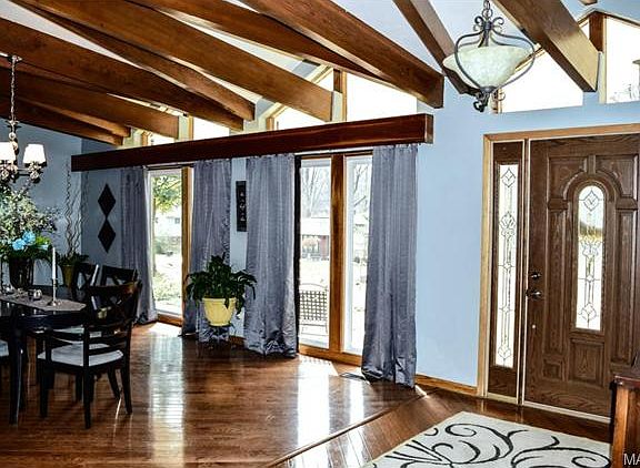 3rd image of 5029 Cold Springs Ln