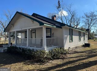 1611 Lamar Ave, Waycross, GA 31503