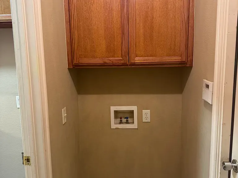 4005 Madison Ave — Photo 15