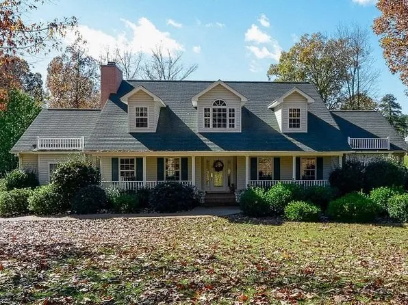 1235 Scenic Vista Dr, Nebo, NC 28761