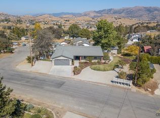 22330 Willow Pl, Tehachapi, CA 93561