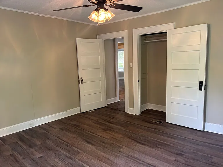 975 Old Charlotte Rd — Photo 11