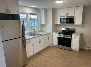 982 S Schodack Rd #3, Castleton On Hudson, NY 12033