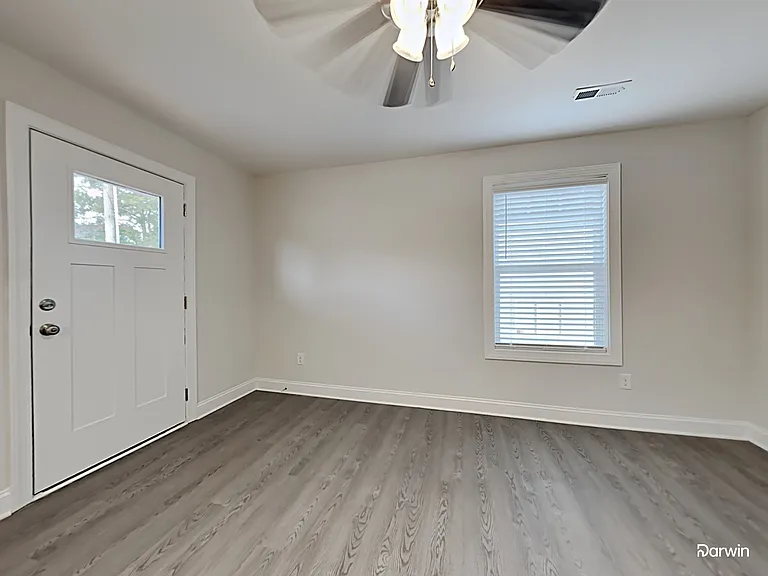 2517 No Mans Ave — Photo 5