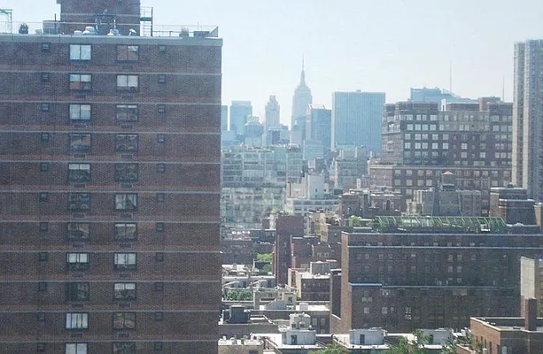 Rented by Keller Williams NYC | media 22