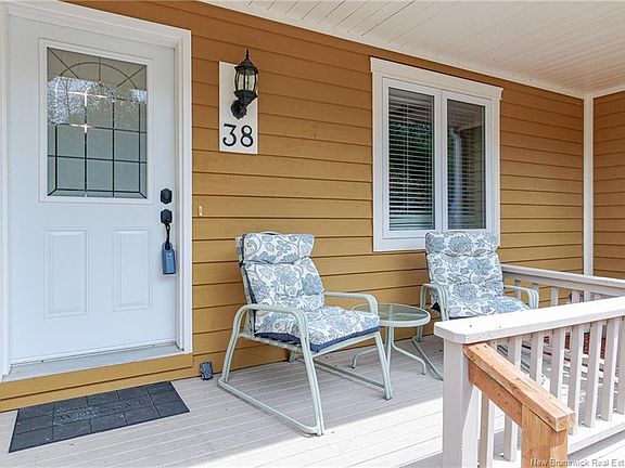 2nd image of 38 Merritt Hill Rd